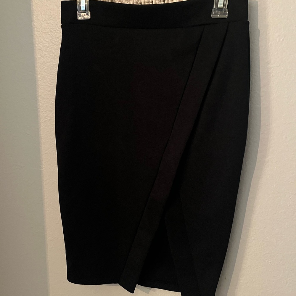 Jessica Simpson front slit skirt